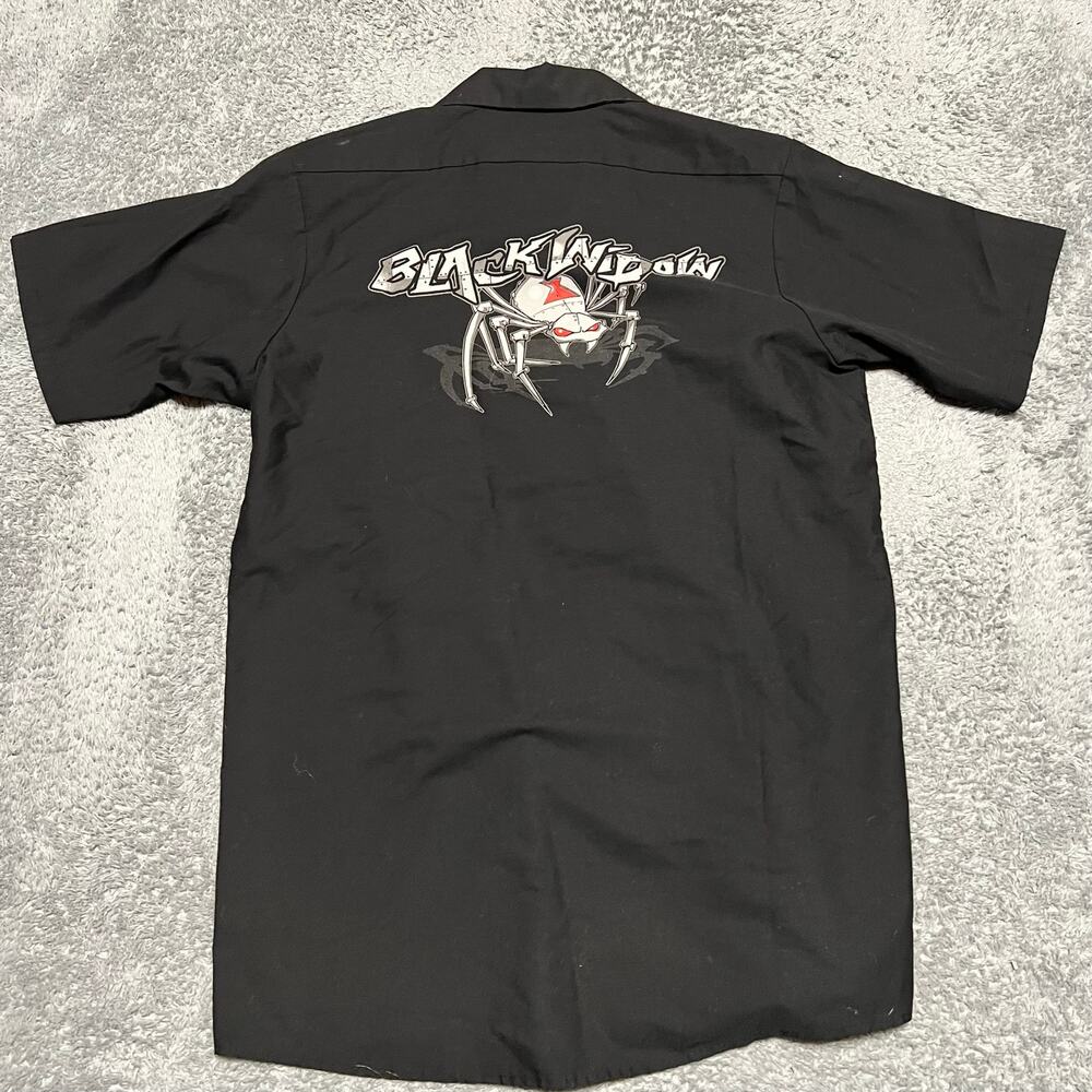 Red Cap Black Widow Shirt Mens Medium Short Sleeve Button Black Spider